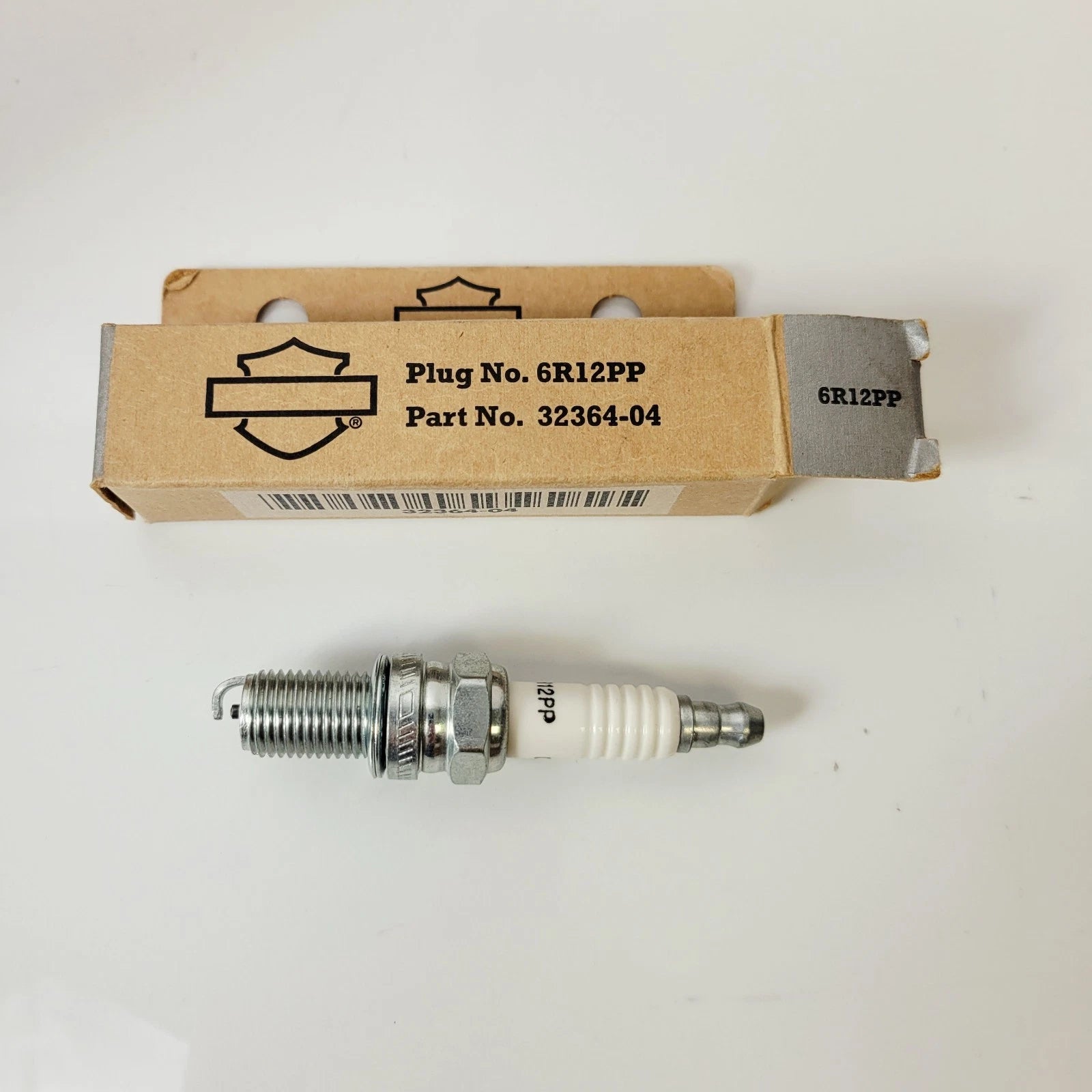 OEM Spark Plug 6R12PP for Harley-Davidson (2004–2004) Part 32364-04