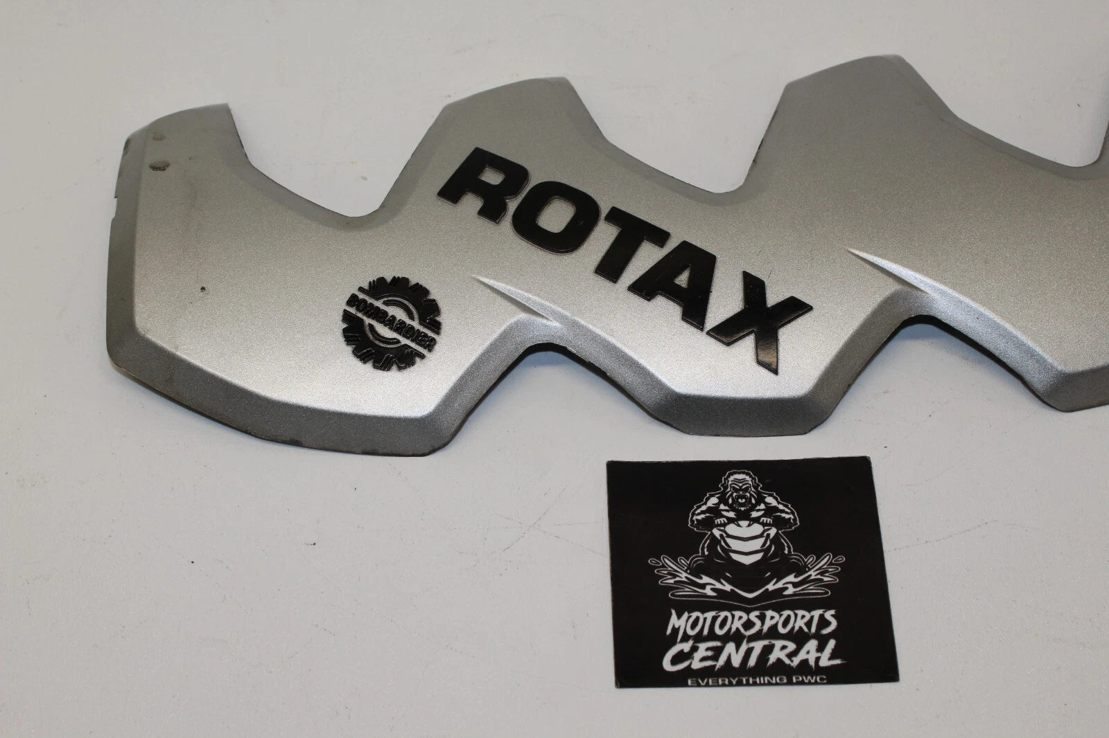 Valve Cover Trim for Seadoo GTX RXP Challenger RXT (2004) 420660163