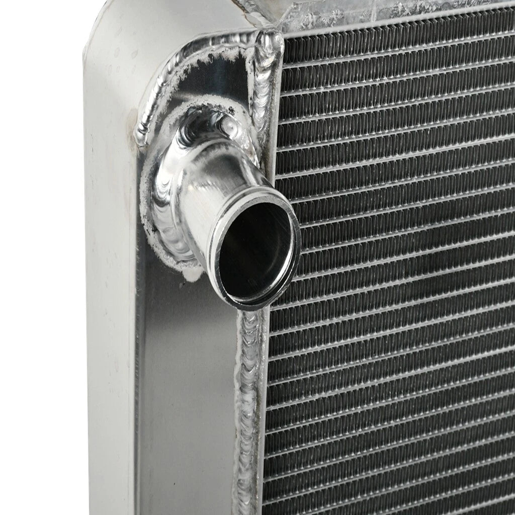 Aluminum Racing Radiator for Chevy (Universal, 31" x 19", Double Pass)
