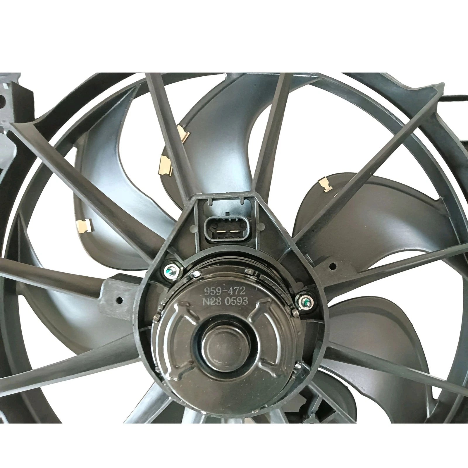 Dual Radiator Cooling Fan Assembly for Buick LeSabre Pontiac Bonneville (2000–2005)