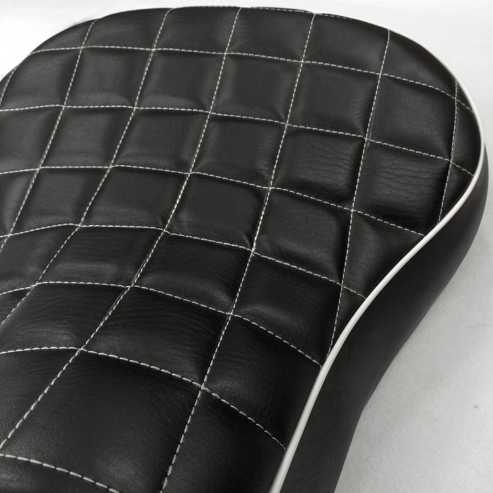 Solo Driver Seat for Harley Sportster XL 1200S (2005–2013) Black