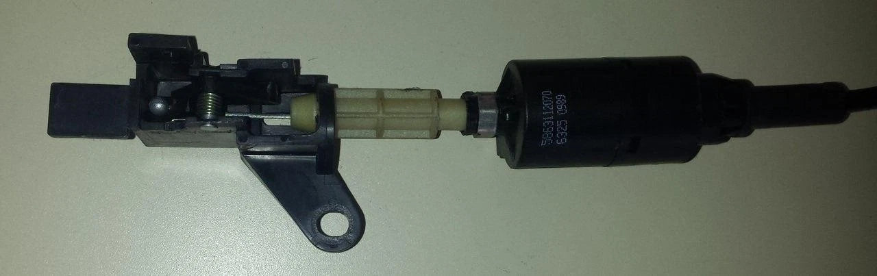 Transmission Shift Interlock Release Cable for Lincoln Mark VIII (1993–1996)