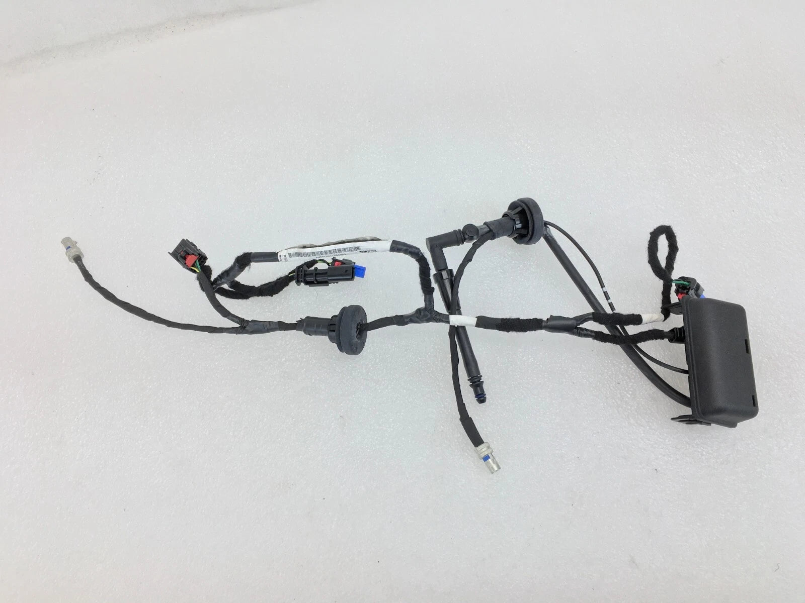 Rear Camera View with Washer for Cadillac XT5 (2020–2025) 84899313