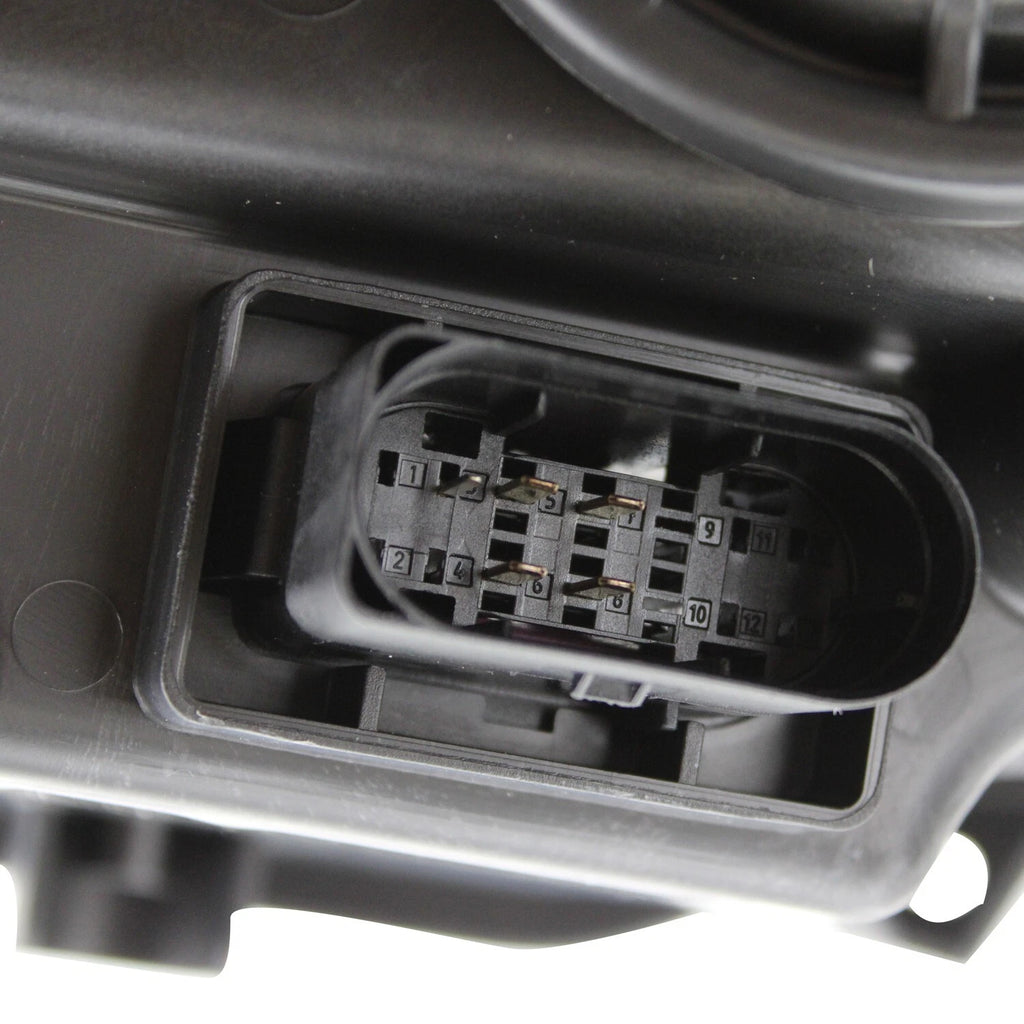 Headlight for Mercedes E550 Coupe (2010–2013)