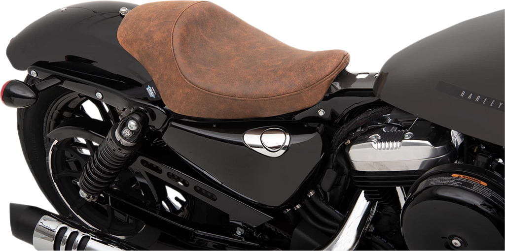3/4 Solo Seat for Harley-Davidson XL (2004–2022) - Brown Distressed 0804-0747