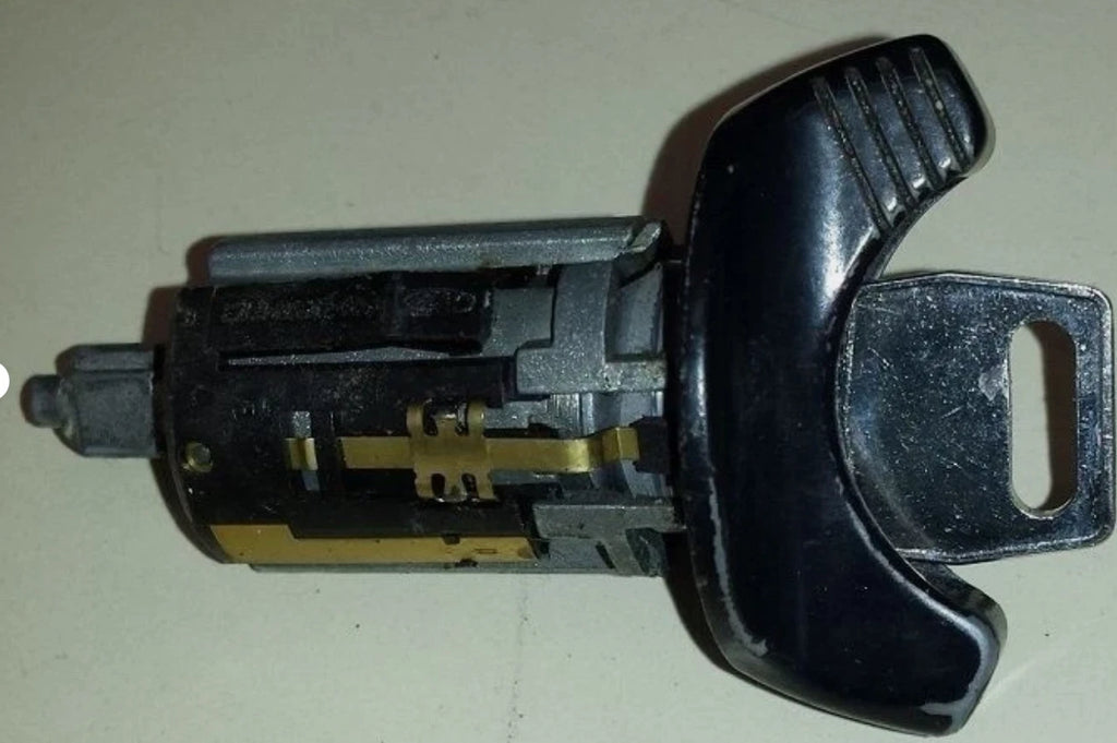 Ignition Lock Key for Ford Thunderbird Cougar Crown Victoria (1994–1997)