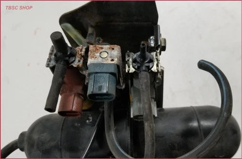 Cruise Control Vacuum Valve Solenoid Assembly for Jaguar XK8 X100 (1997–2003) LJA1530BB