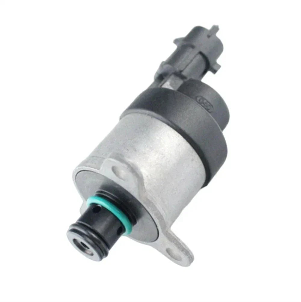 Fuel Pump Pressure Regulator Control Valve for Mitsubishi Fuso Rosa (1990-2005)
