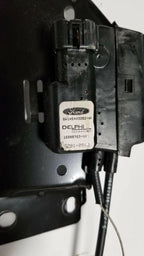Trunk Lid Lock Latch for Lincoln Town Car (2003–2007) 6W1A-5443282-AA
