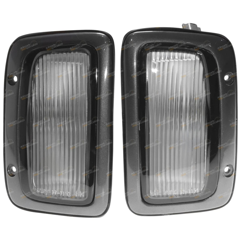 Pair LH+RH Side Guard Repeater Indicators for Nissan GQ Y60 (1993 - 1997)