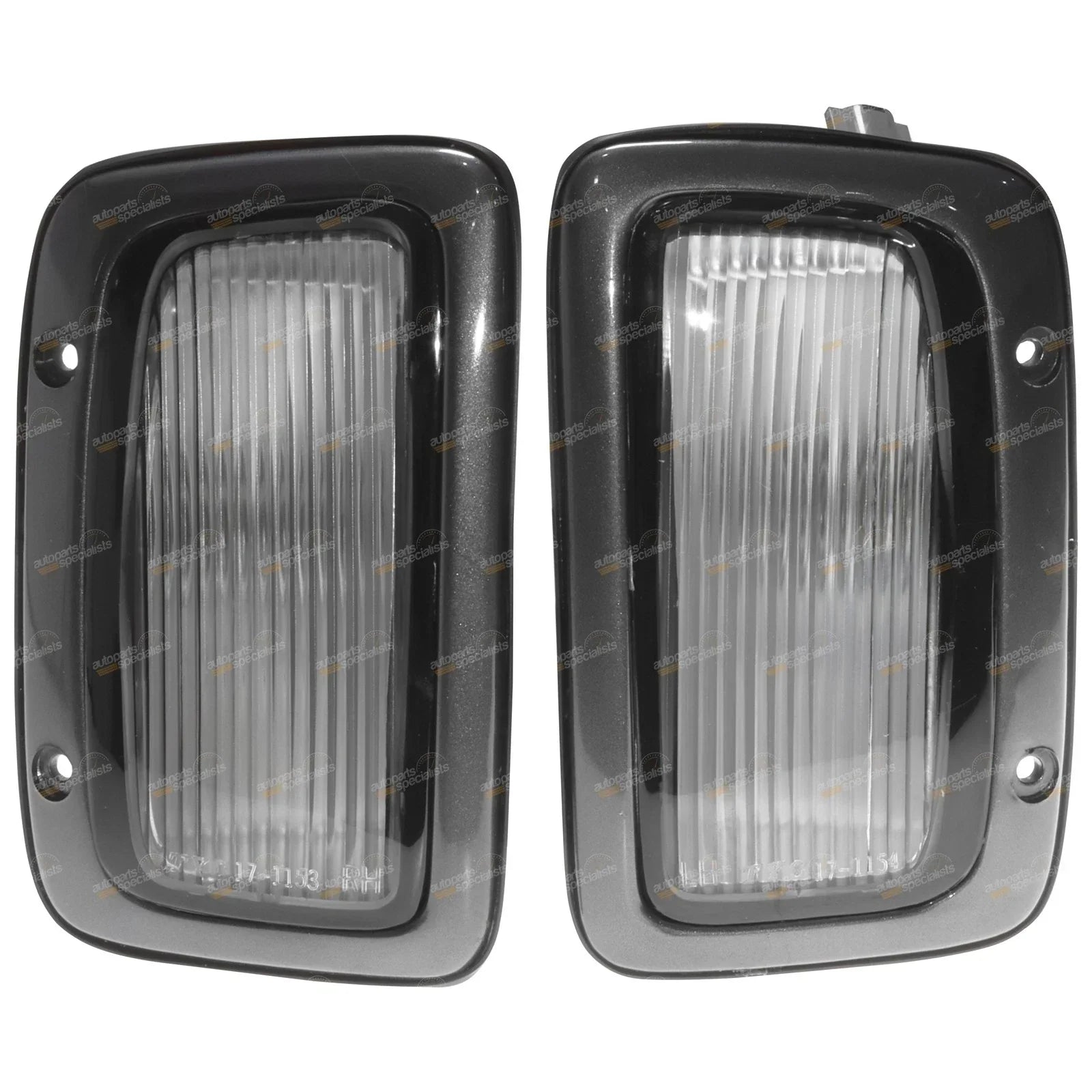 Pair LH+RH Side Guard Repeater Indicators for Nissan GQ Y60 (1993 - 1997)