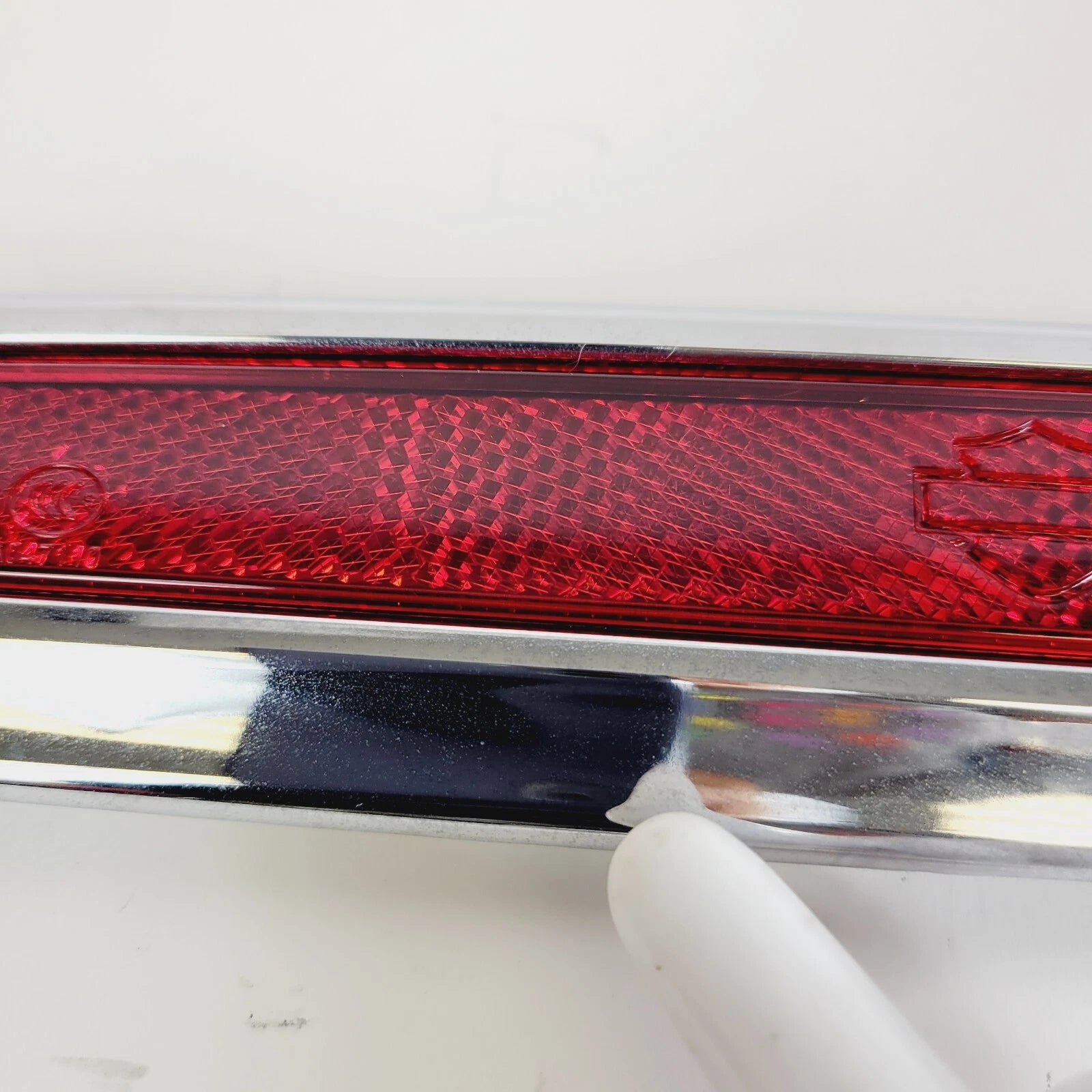 Right Side Saddlebag Chrome Latch Hinge Cover for Harley-Davidson Touring (2014–2022)