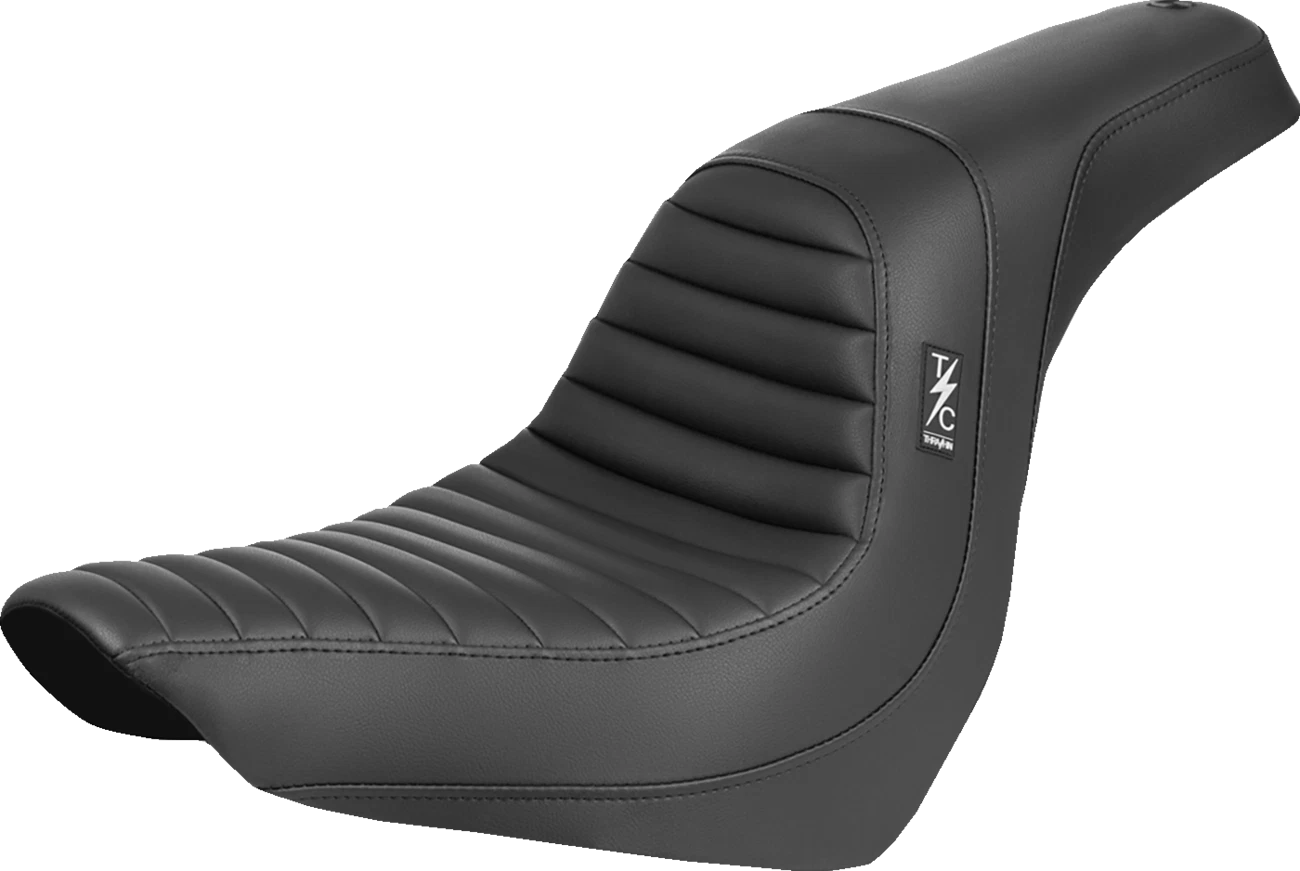 SADDLEMEN Thrashin Pro Series Seat Tuck-n-Roll for FXLR/FLSB (2018–2025) TS81829T