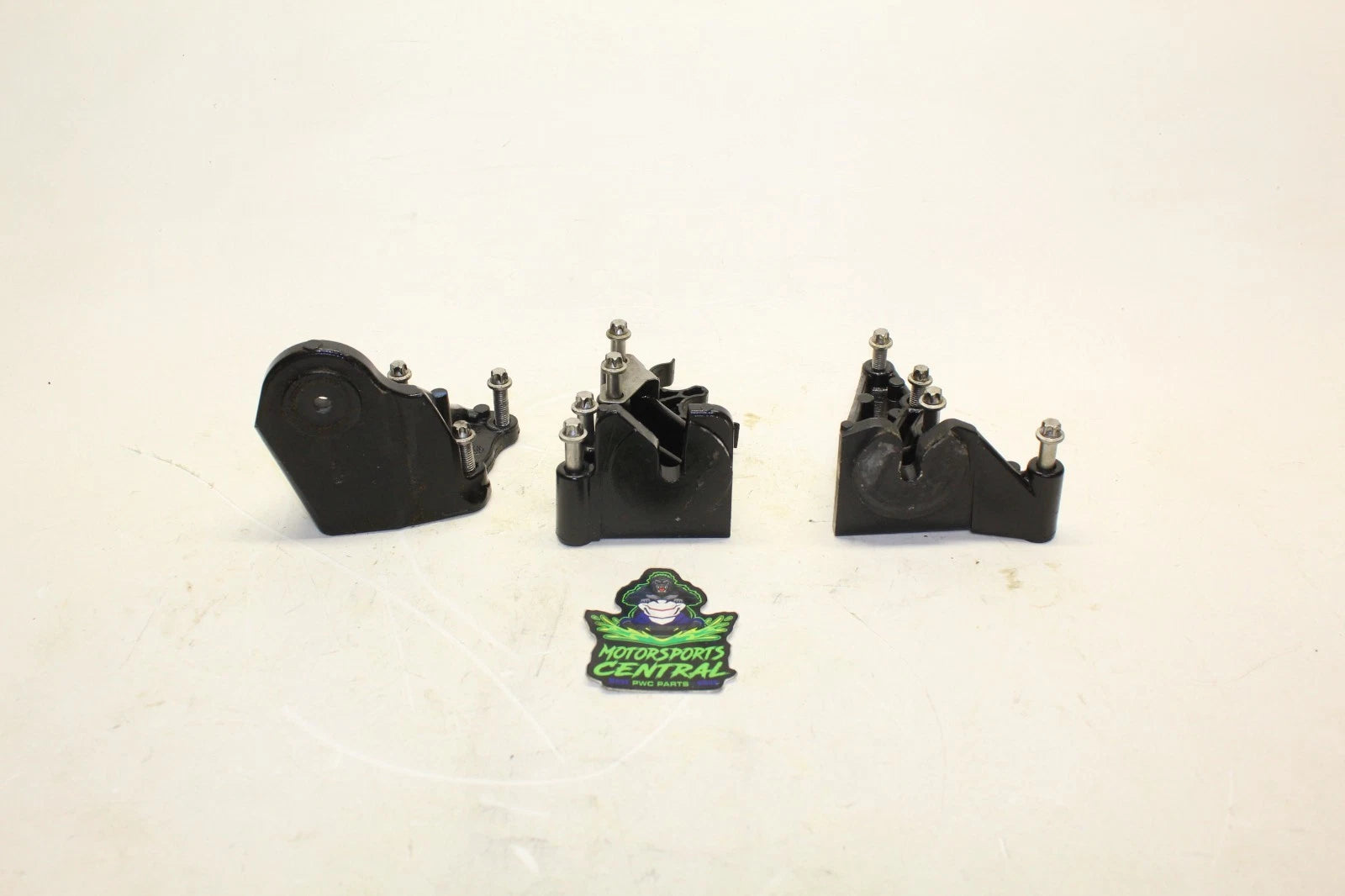 Set of 2 Engine Motor Mount Brackets for Seadoo 4Tec 1630 (130-300)