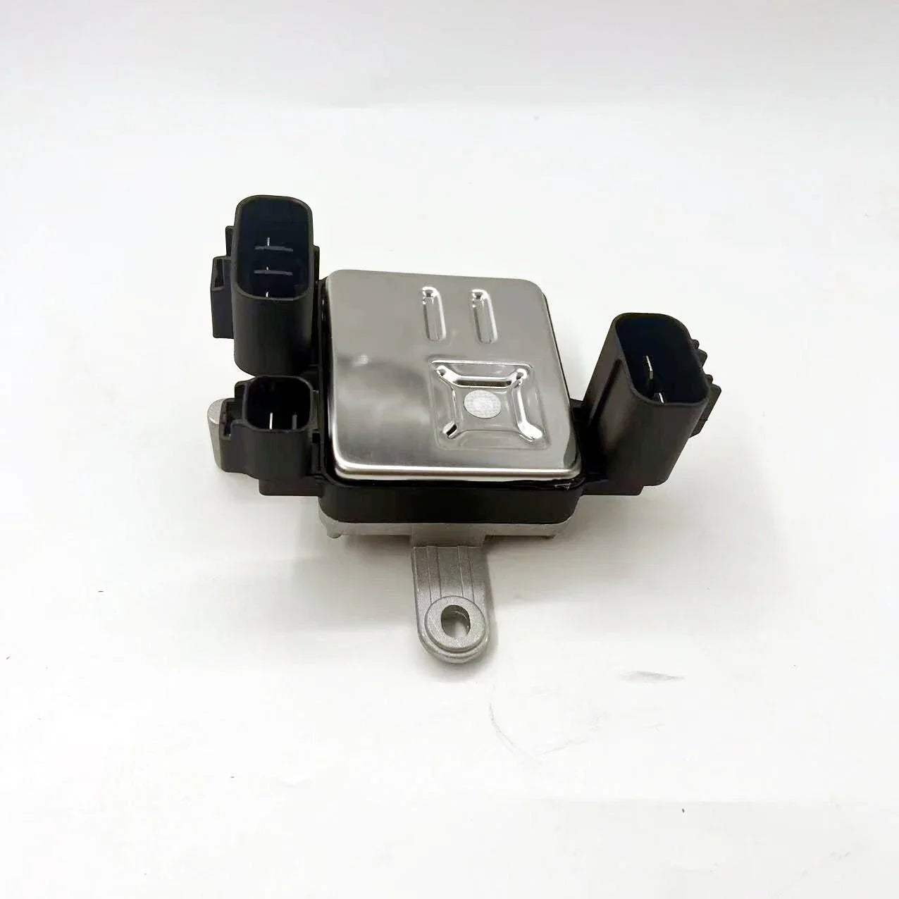 Controller cooling fan 1x for Sorento / Santa Fe (2013–2018)