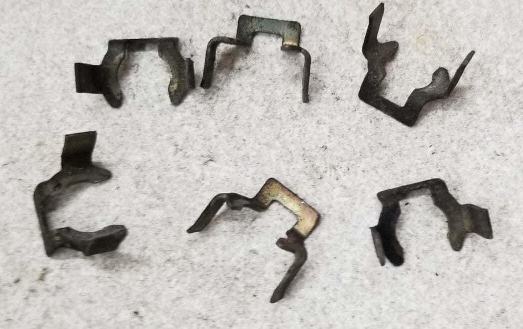 Set of 6 Fuel Injector Clips for Jaguar S-Type 3.0L V6 (2003–2008)