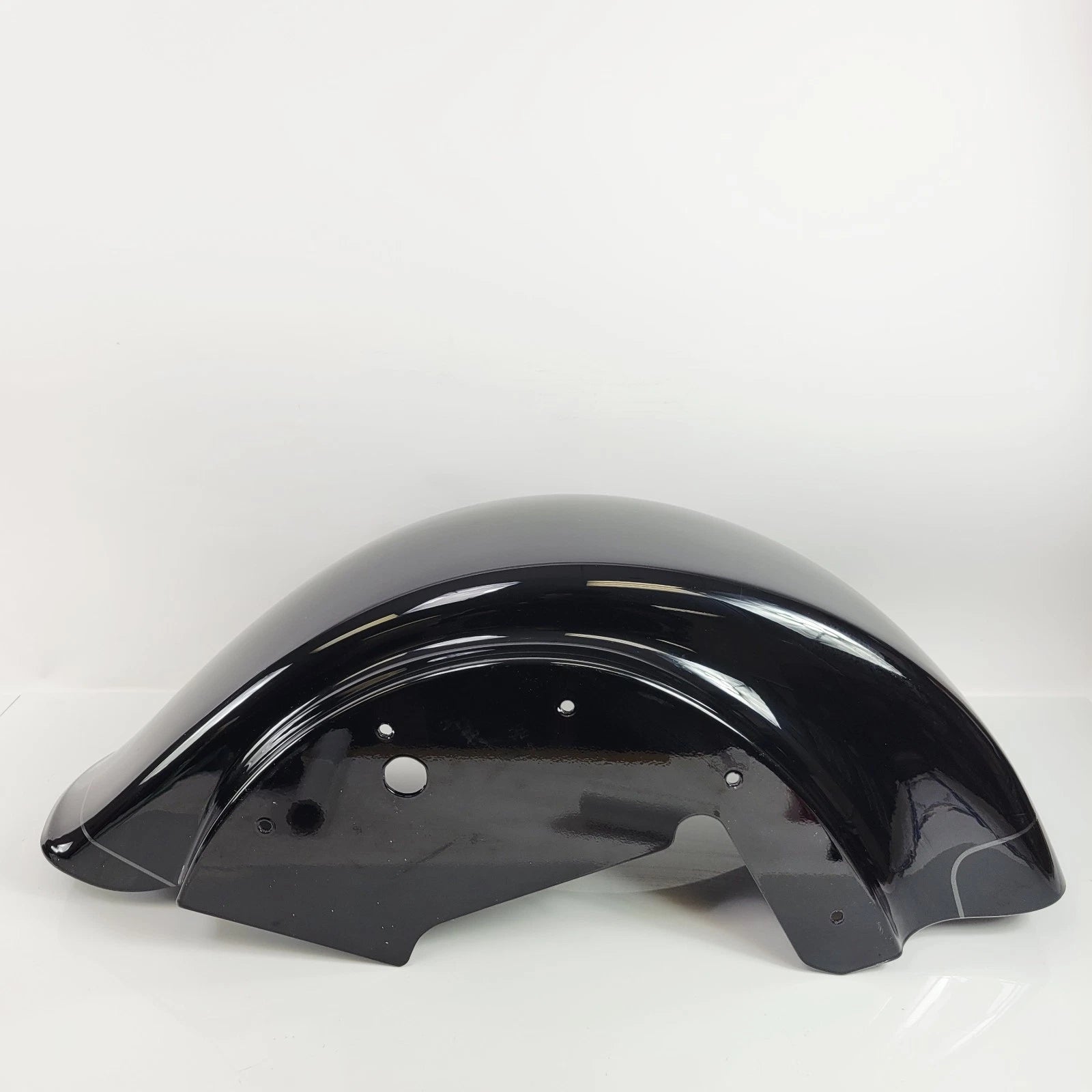 Left Rear Fender for Harley Freewheeler RG3 (2015–2024) OEM Vivid Black Pinstripe