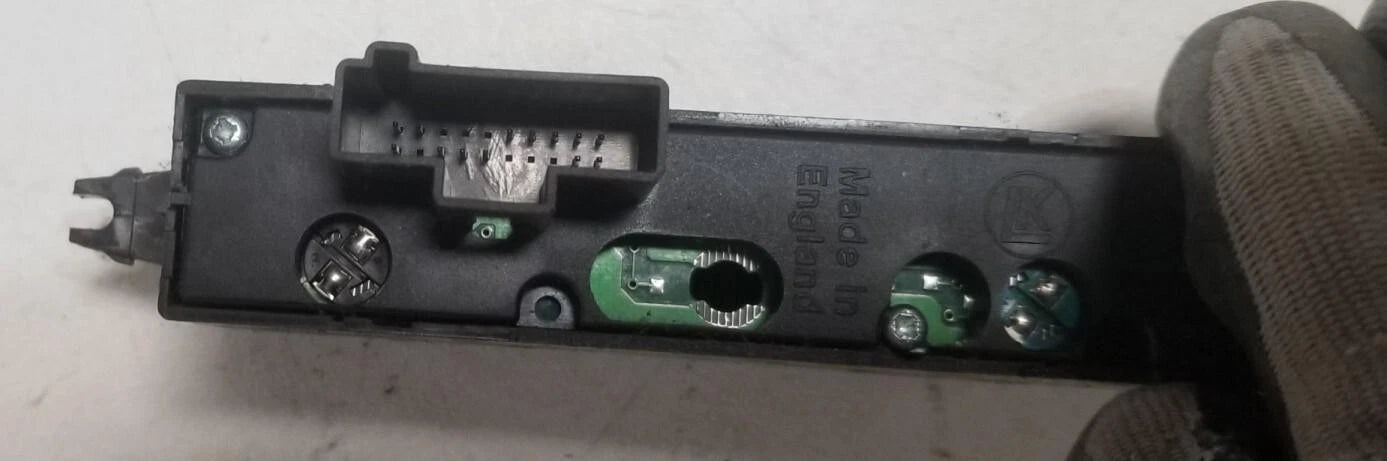 Switch Panel for Jaguar XK8 XKR (1998–1999) LJD6292CA LJA6