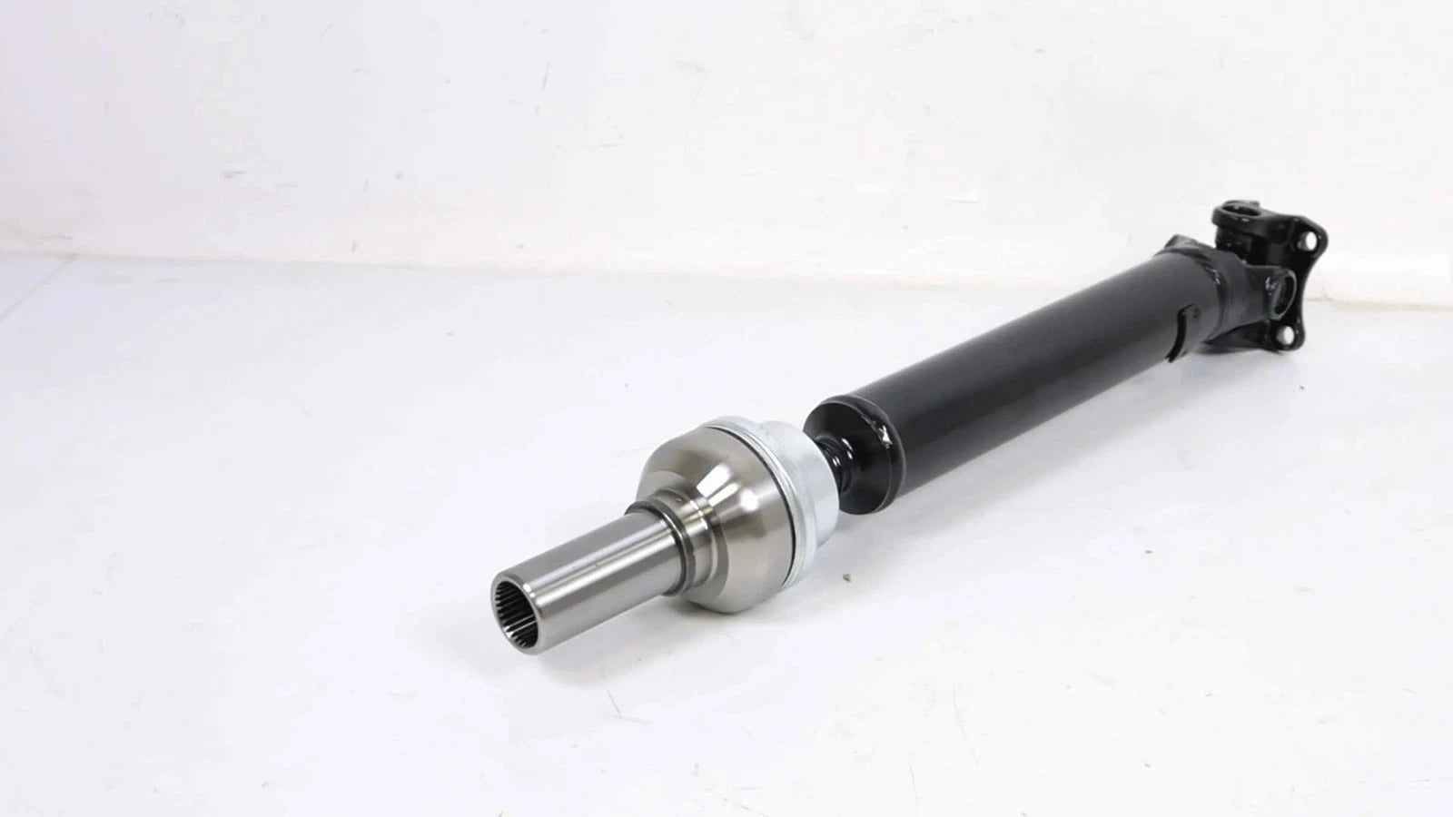 Front Drive Shaft Assembly for Dodge Dakota (2007-2010)