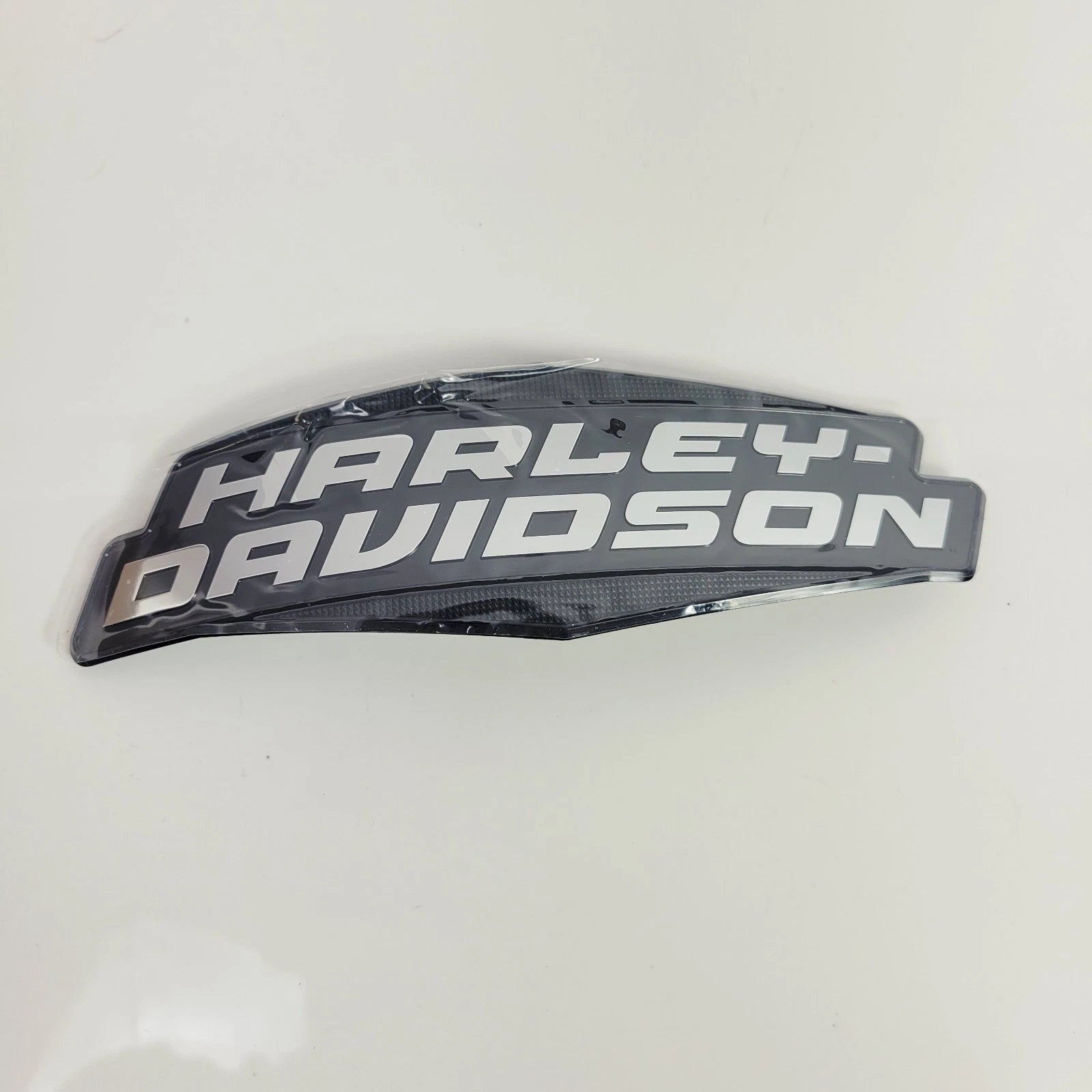 Left Fuel Tank Emblem for Harley-Davidson Street Glide Road Glide (2023–2026) 14101942
