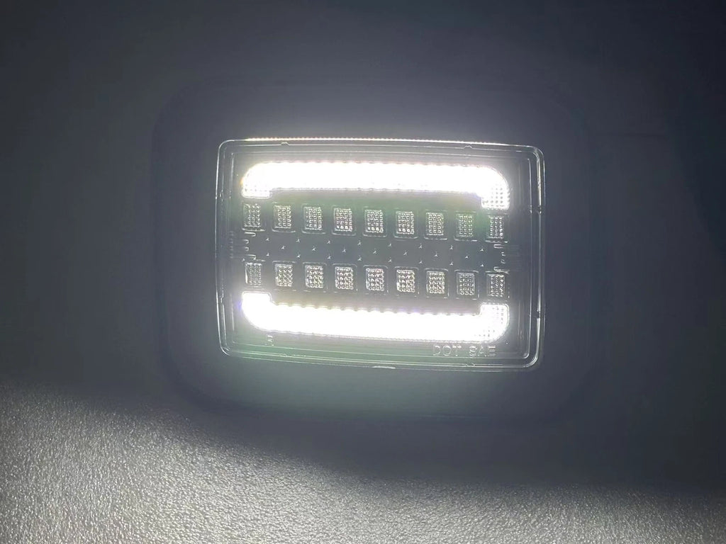 Pair Clear LED Front Corner Turn Signal Parking Light for Hummer H2 (2003–2009)
