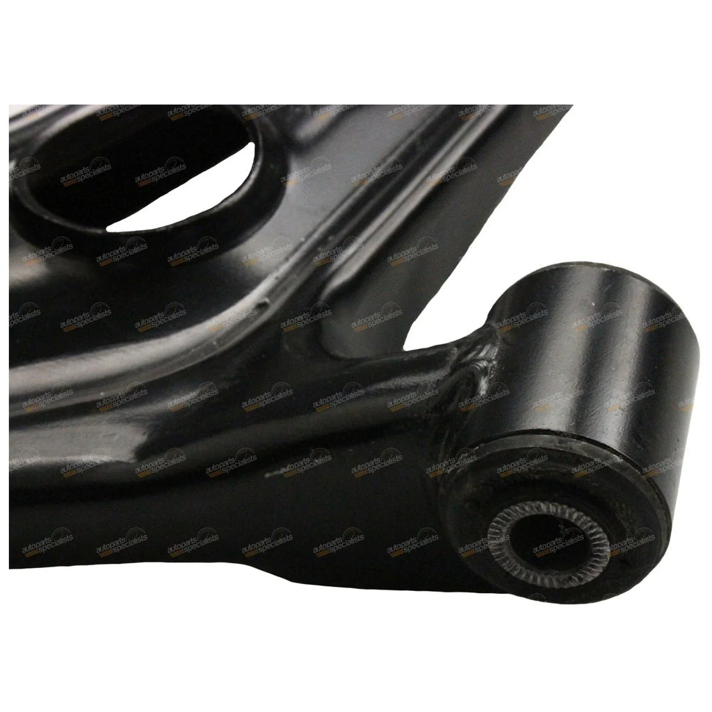 Front Lower Control Arm Right for Toyota Yaris (2005–2011)