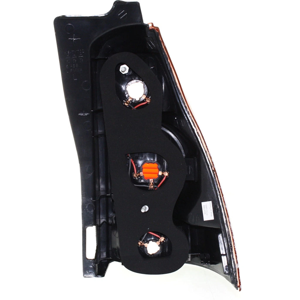 Driver Side Tail Light for Toyota 4Runner (2003–2005)
