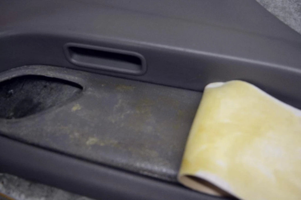 Rear Door Panel Leather Cover for Ford Escape (2001–2007) Beige