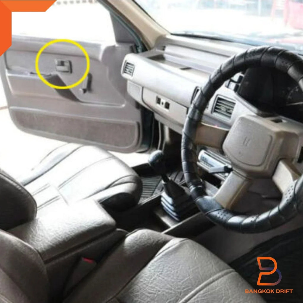 Cream Interior Inner Door Handle for Holden Rodeo TF Isuzu Pickup (88-03)