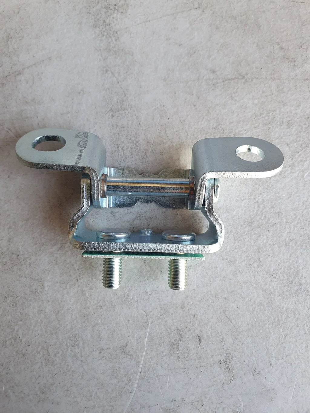 Back Door Hinge Right Side RH for Toyota HiAce (2005–2019)