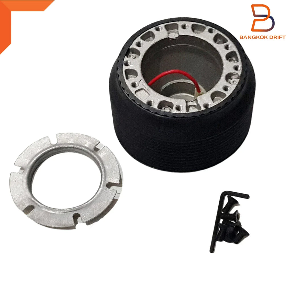 BOSS Steering Wheel Adapter for Mazda B2500 Bravo, MX5, RX8, Ranger (1994-2006)