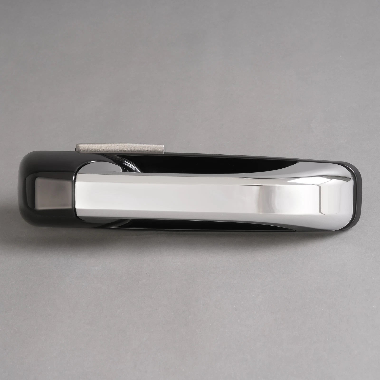Chrome and Black Exterior Door Handle for Dodge Ram 1500 (2009–2010)