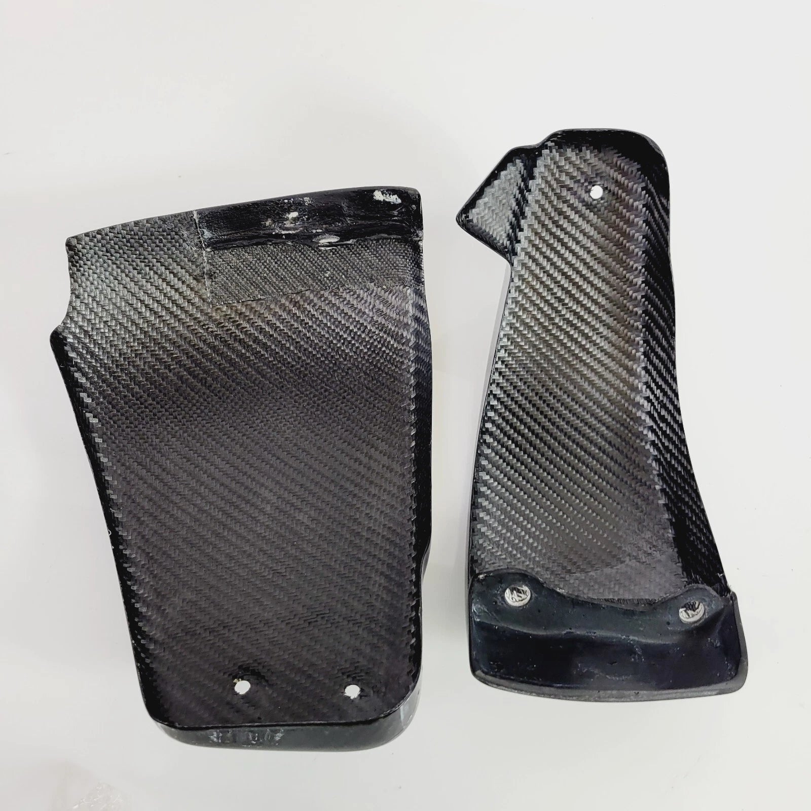 Carbon Fiber Battery Side Covers for Harley M8 Softail (2018–2023)