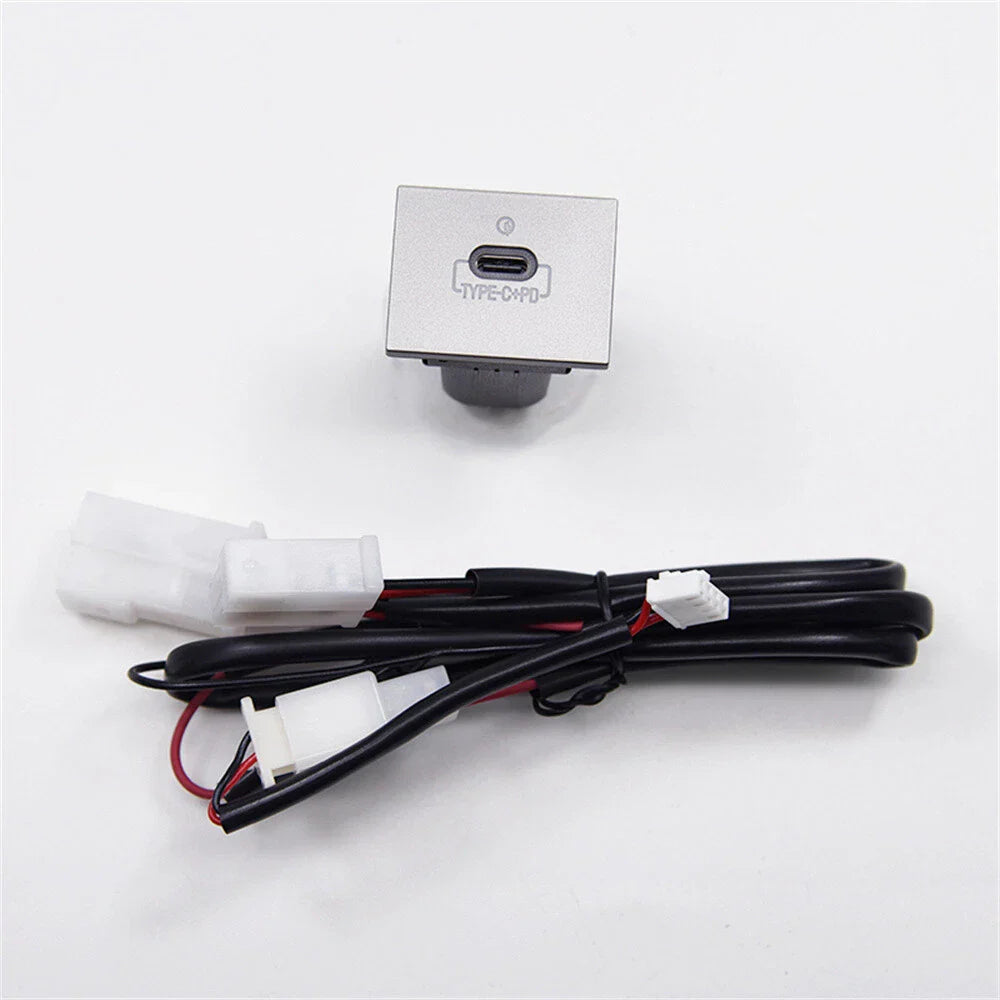 USB-C PD Port Car Charger Socket for Ford Focus (2005-2009)