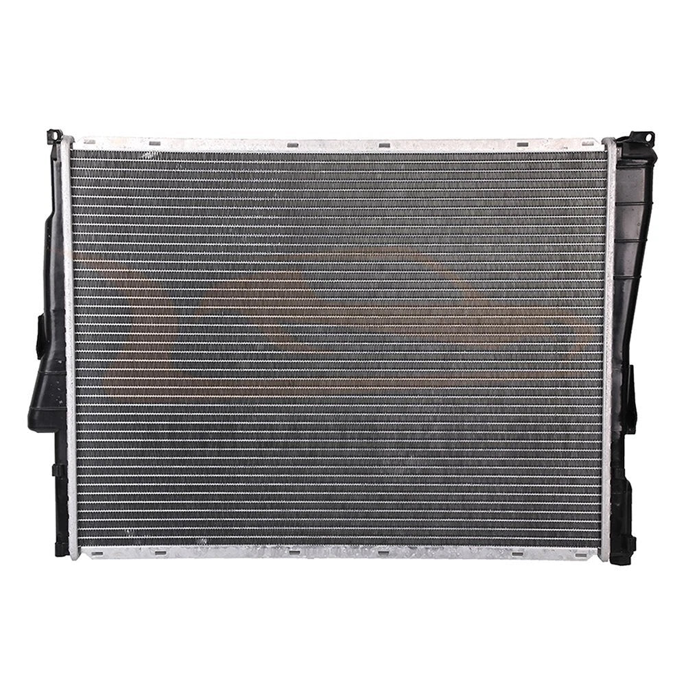 Aluminum Radiator for BMW 320i (2001–2005)