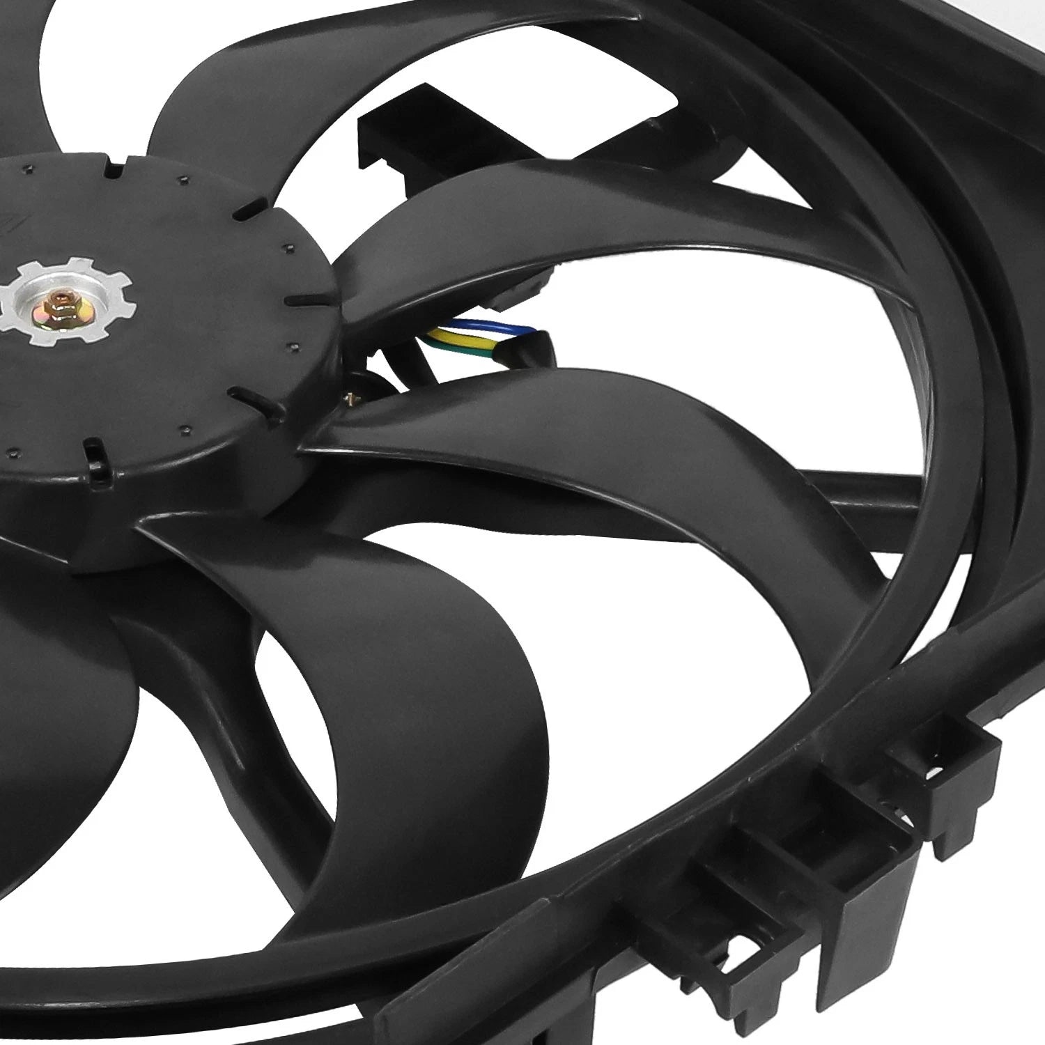 Radiator Cooling Fan Assembly for Nissan Versa Note (2013–2018)