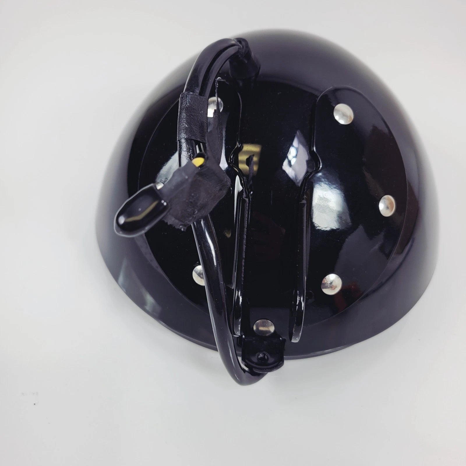 7" Headlamp Bulb Bucket for Harley-Davidson Freewheeler (2023–2025) 67700686