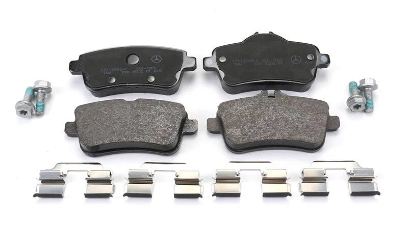 Set of 4 Disc Brake Pads for Mercedes (0004209904)