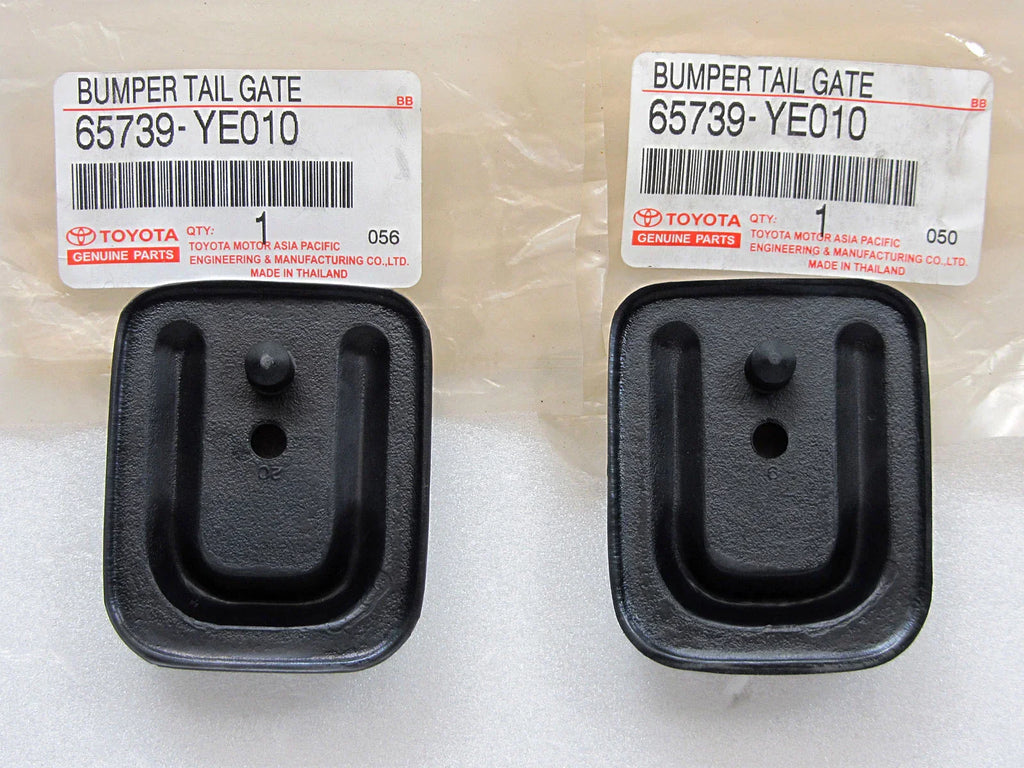 Genuine Toyota Hilux Tray Tailgate Bumper for LN85, LN106, LN167 (1988-2005)