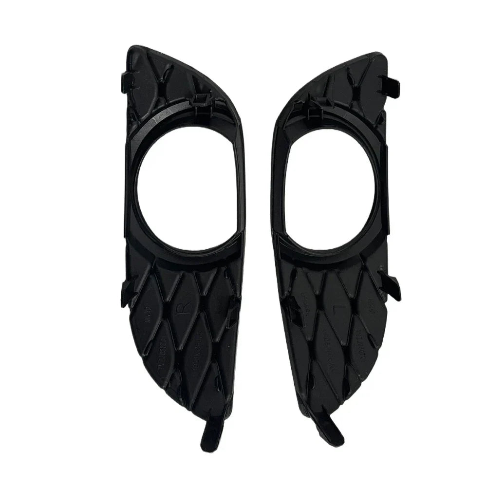 Pair Fog Light Bezels Front Bumper Lower Side Grill Cover for Toyota Yaris (2003–2004)