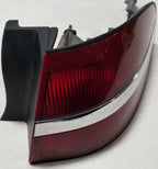 Passenger Side Brake Tail Light Lamp for Lincoln Continental (1995–1997)