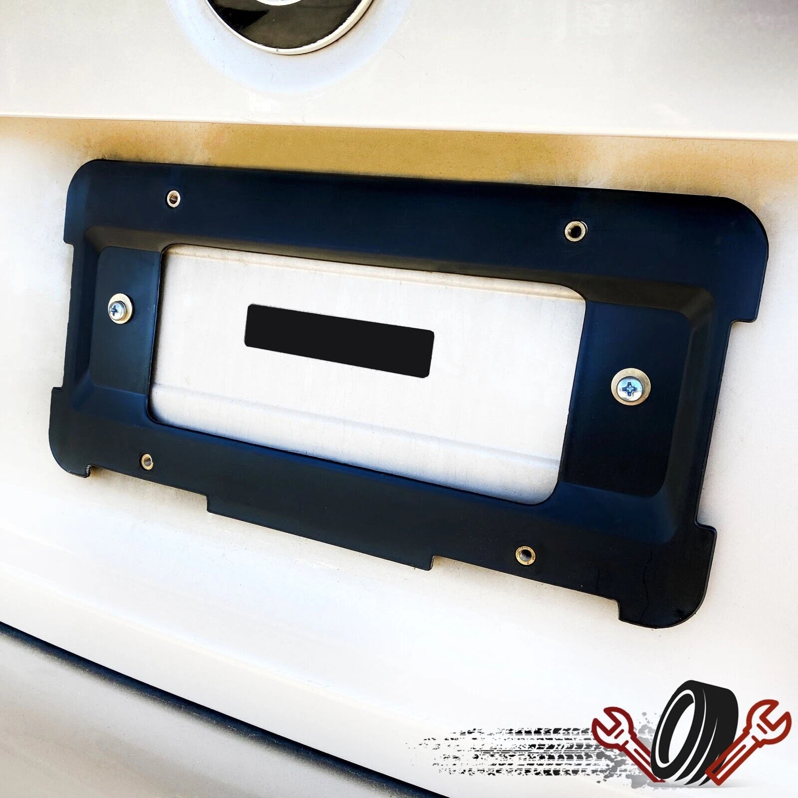 Rear License Plate Holder Bracket for BMW 750i (YYYY–YYYY)
