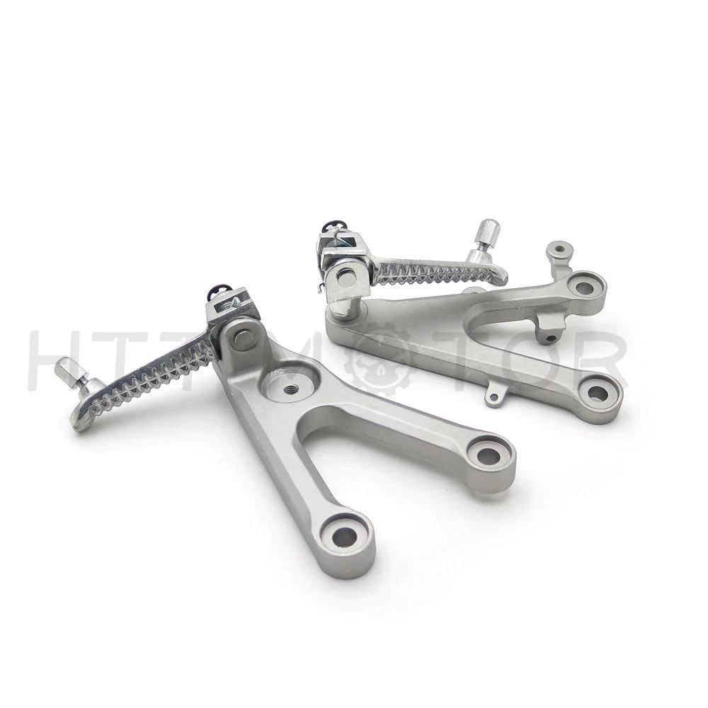 Front Rider Foot Rest Pegs Brackets for Yamaha R6 (2003–2010) Silver