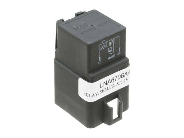 Relay for Jaguar XJ8 (1998–2009) ZG218JX