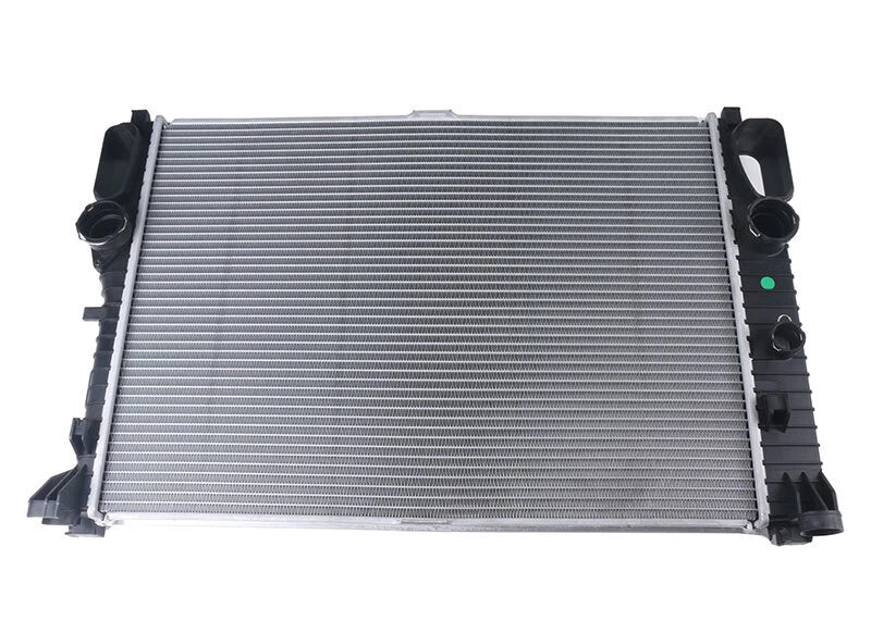 Radiator for Mercedes W211 W219 CLK63 AMG CLS63 AMG E320 E55 (2003–2009) 2115003202