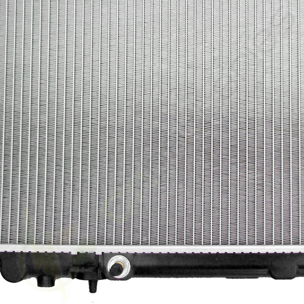 Aluminum Radiator for Infiniti I30, Nissan Maxima (1996–1999)