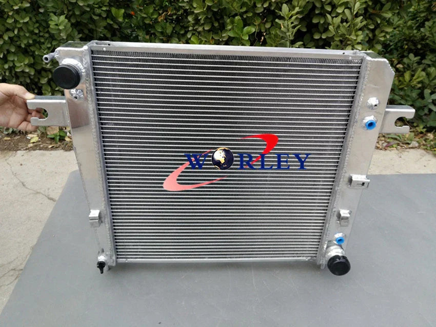 Aluminum Radiator for Jeep Cherokee Liberty KJ 3.7L V6 (2001-2008)