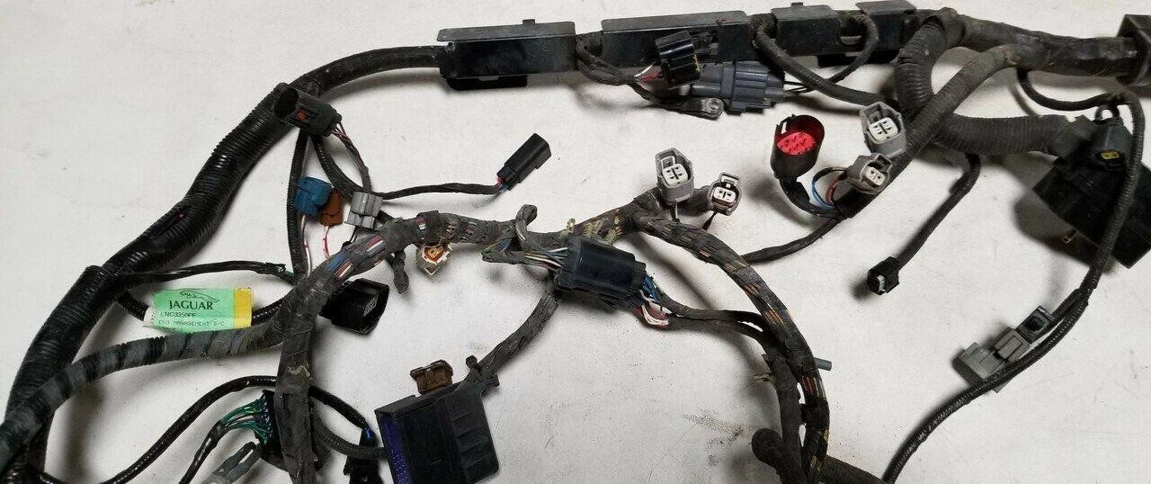 Engine Bay Management Harness with Fuse Box for Jaguar XJR (1998) LNC3350FF