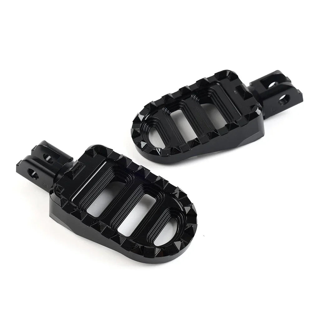 Front Footrests Pegs for Harley Softail Slim Fat Bob Street Bob Breakout