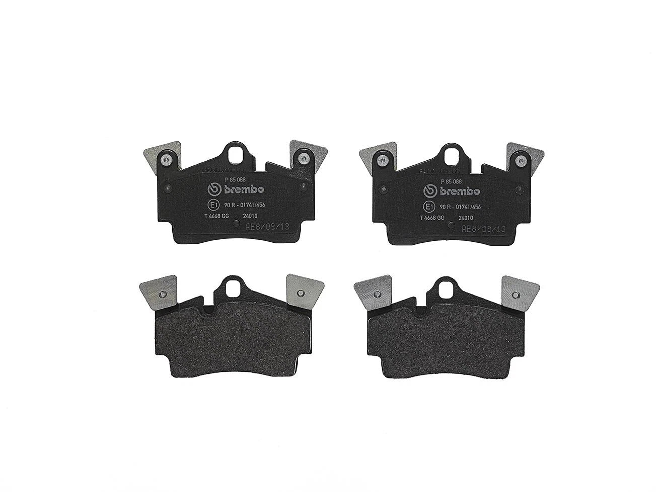Set of 4 Brembo Rear Low Met Brake Pads for Audi Q7 Porsche Cayenne Volkswagen Touareg